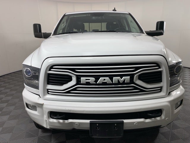 2018 RAM 2500 Laramie Crew Cab 4x4 8' Box